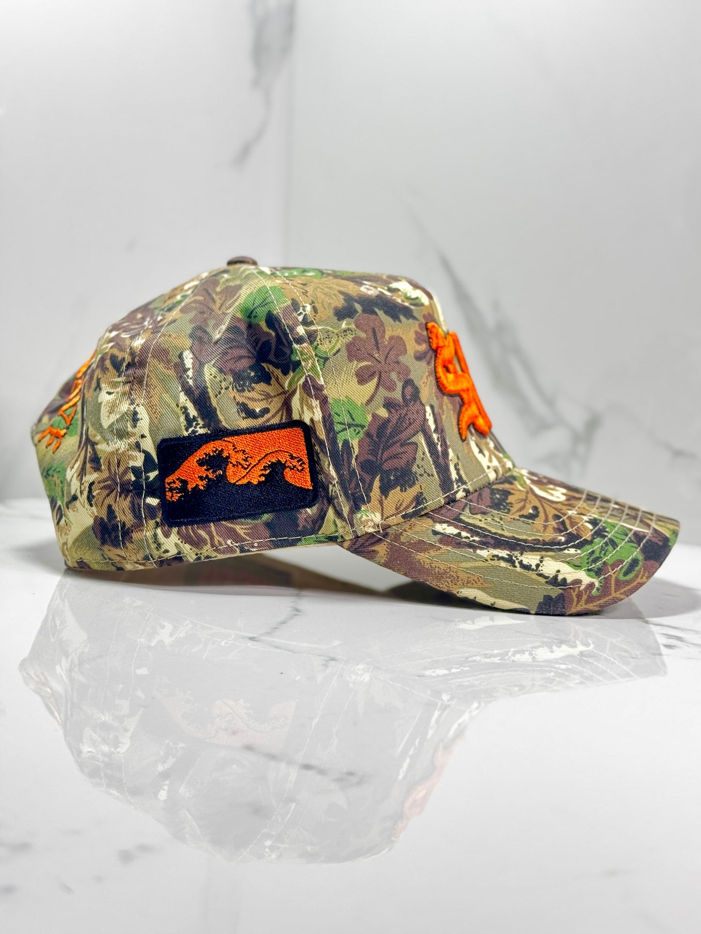 $W SNAPBACK HAT V2 FOREST CAMO / ORANGE